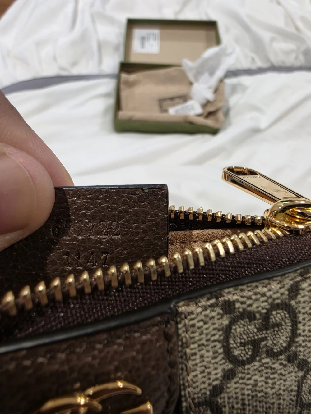Authentic GUCCI Wallet With Chain